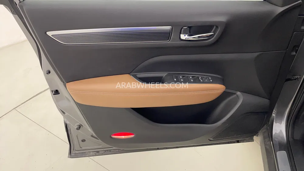 Renault Koleos 2023 for Sale in Dubai Image-19