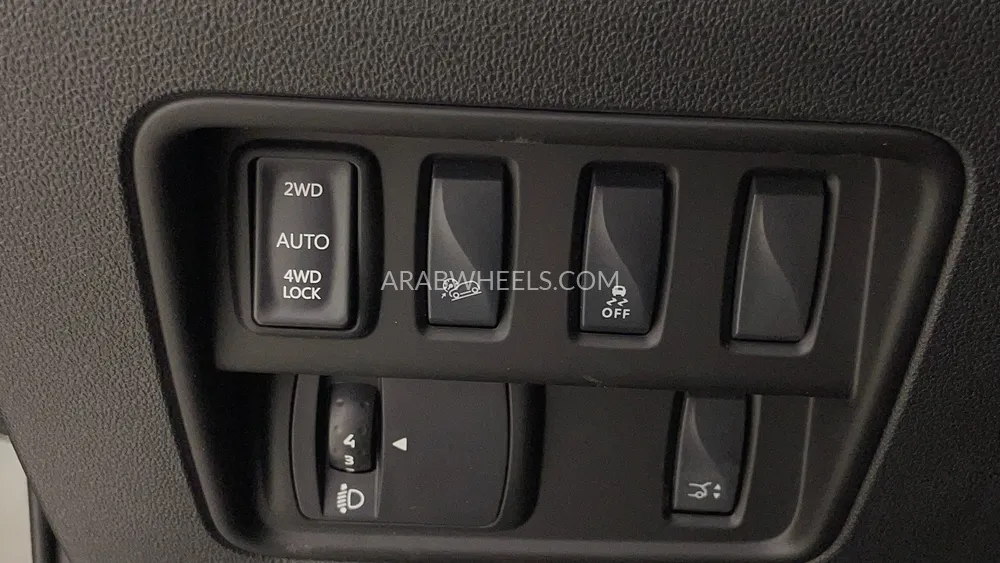Renault Koleos 2023 for Sale in Dubai Image-37