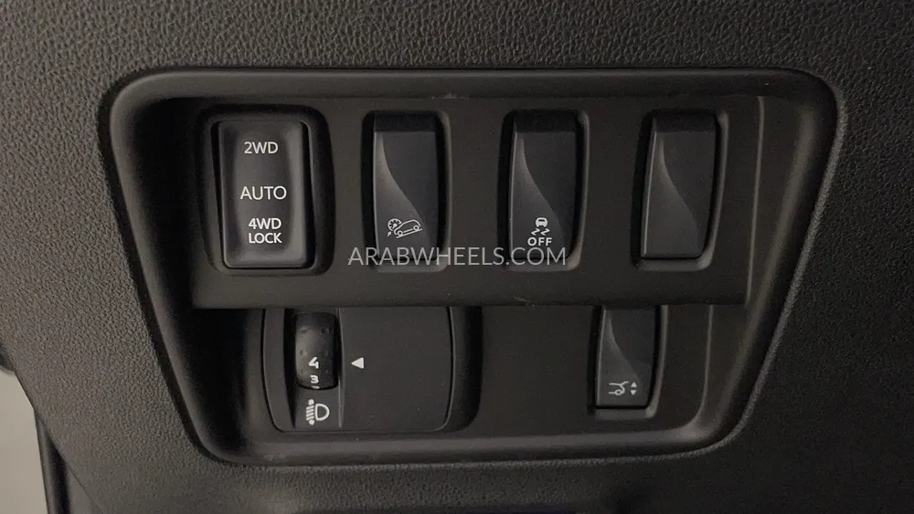 Renault Koleos 2023 for Sale in Dubai Image-38