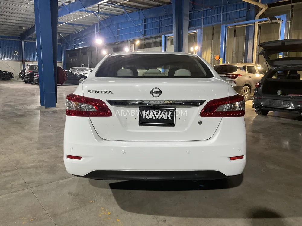 Nissan Sentra 2019 for Sale in Sharjah Image-5