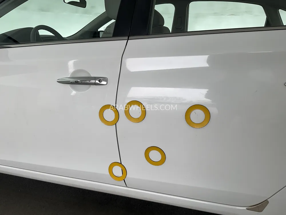 Nissan Sentra 2019 for Sale in Sharjah Image-7