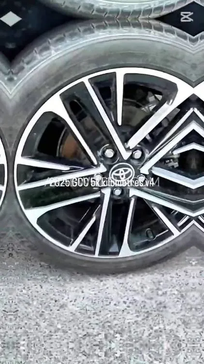 Toyota Camry 2025 for Sale in Sharjah Image-3