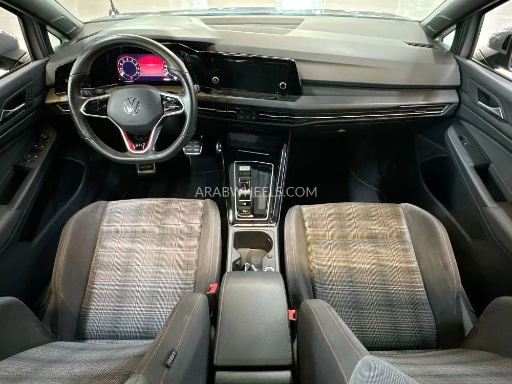 Volkswagen Golf GTI 2024 for Sale in Dubai Image-10
