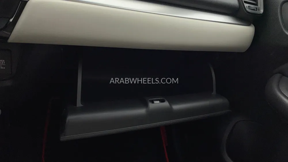 Honda City 2024 for Sale in Dubai Image-31