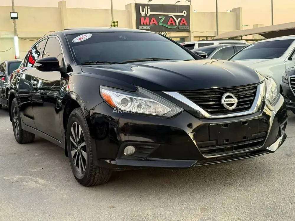 Nissan Altima 2017 for Sale in Dubai Image-15