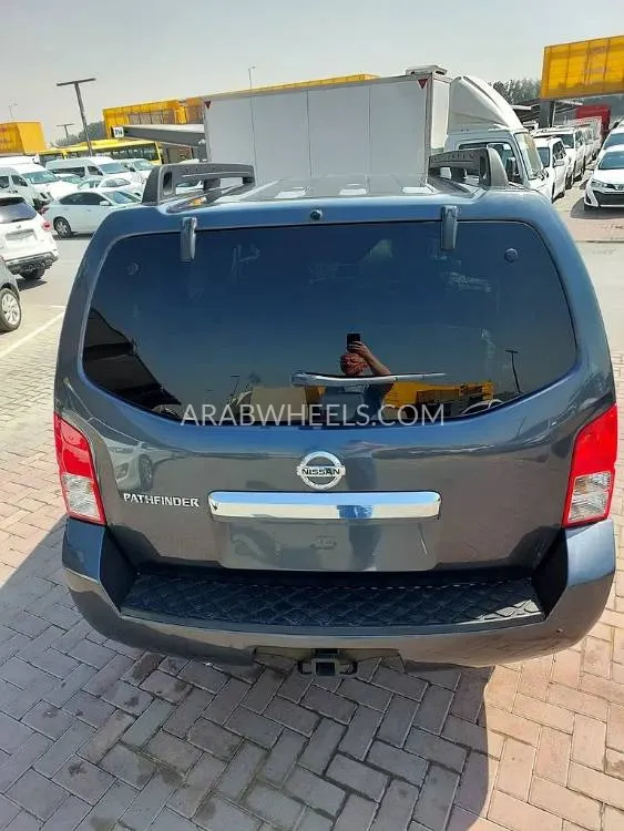 Nissan Pathfinder 2011 for Sale in Sharjah Image-11
