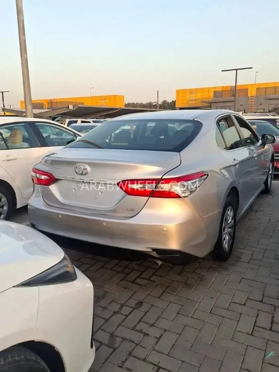 Toyota Camry 2020 for Sale in Sharjah Image-5