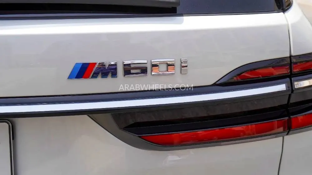 BMW X7 2023 for Sale in Ajman Image-7