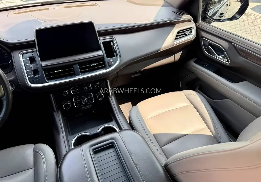 Chevrolet Tahoe 2021 for Sale in Sharjah Image-20