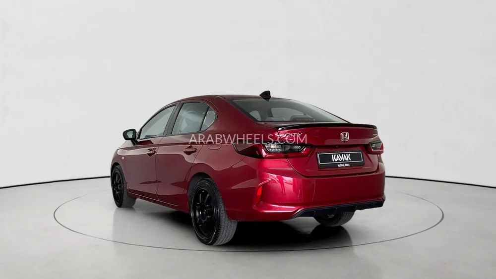 Honda City 2022 for Sale in Sharjah Image-4