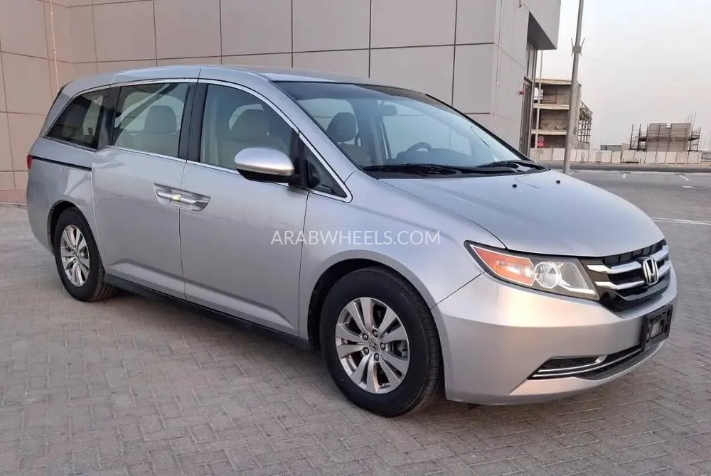 Honda Odyssey 2015 for Sale in Abu Dhabi Image-5