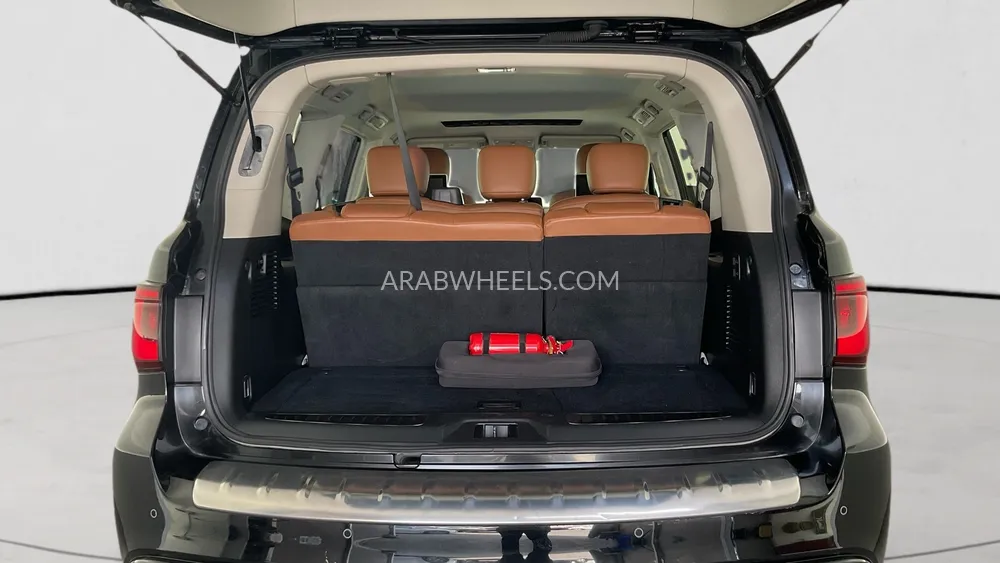 Infiniti QX80 2022 for Sale in Dubai Image-14
