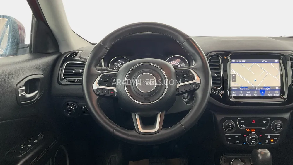 Jeep Compass 2018 for Sale in Sharjah Image-15