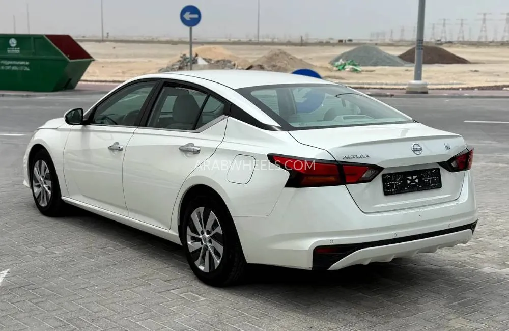 Nissan Altima 2020 for Sale in Abu Dhabi Image-10
