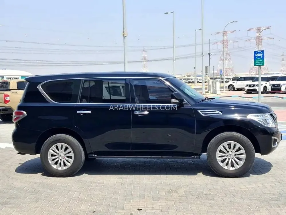 Nissan Patrol 2019 for Sale in Abu Dhabi Image-9