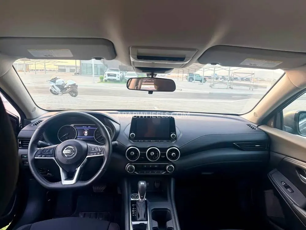Nissan Sentra 2022 for Sale in Ajman Image-4