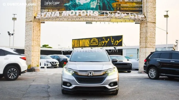 Honda HR-V 2019 for Sale in Ajman Image-2