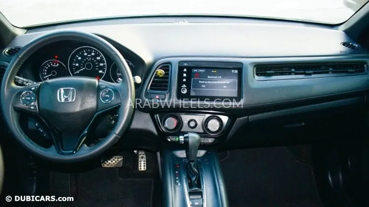 Honda HR-V 2019 for Sale in Ajman Image-9