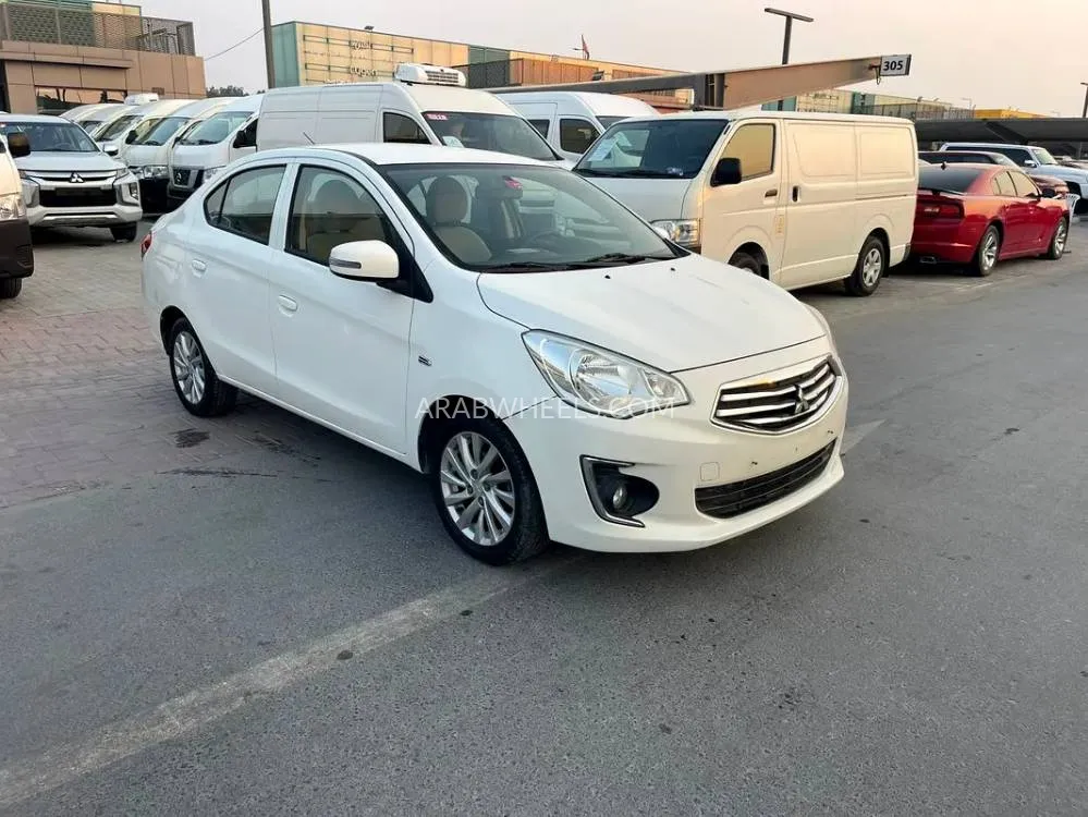 ميتسوبيشي أتراج 2019 for Sale in الشارقة Image-2