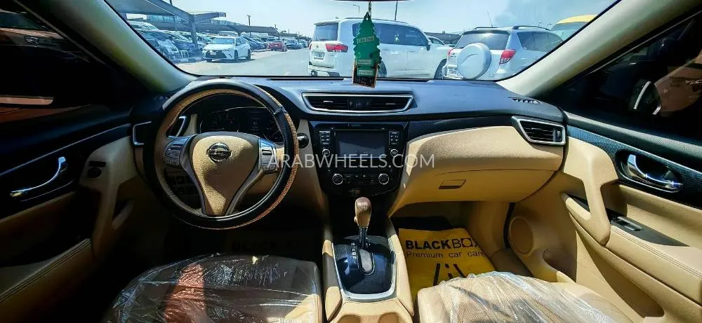 Nissan Rogue 2015 for Sale in Sharjah Image-10