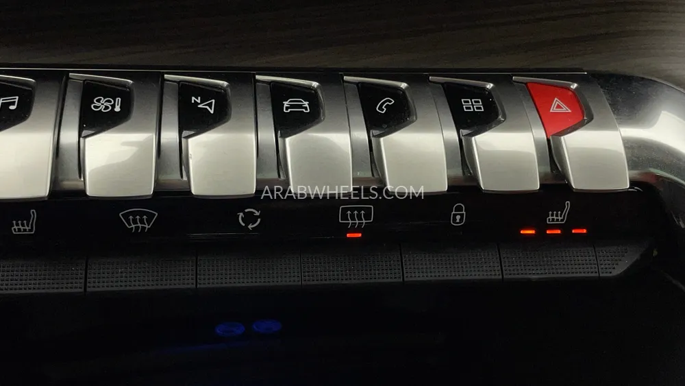 Peugeot 3008 2023 for Sale in Dubai Image-48