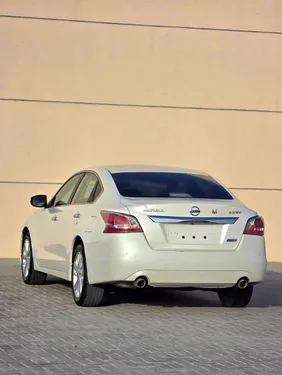 Nissan Altima 2.5 SV 2016