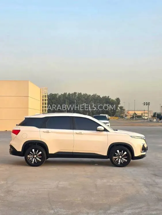 Chevrolet Captiva 2022 for Sale in Sharjah Image-17
