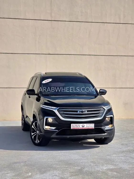 Chevrolet Captiva 2023 for Sale in Sharjah Image-10