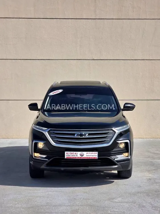 Chevrolet Captiva 2023 for Sale in Sharjah Image-12