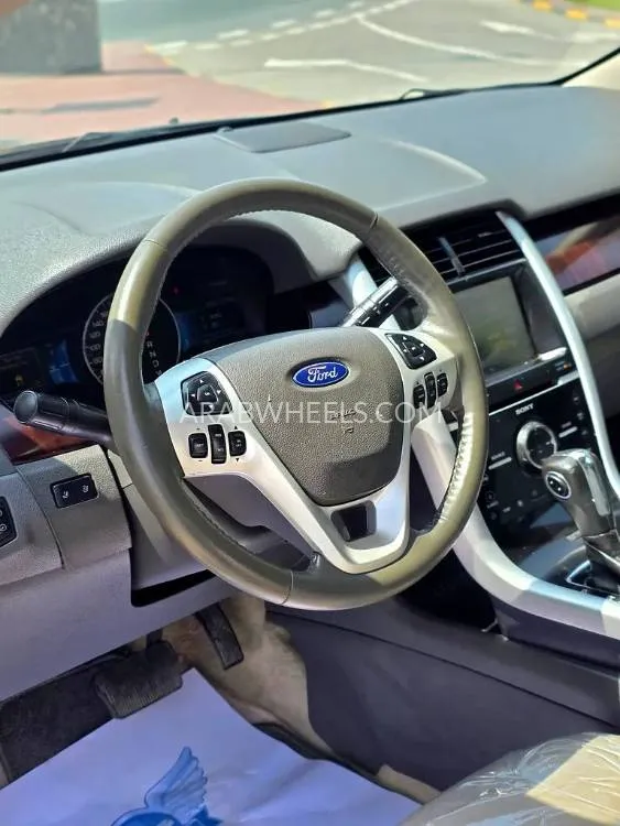 Ford Edge 2011 for Sale in Sharjah Image-5