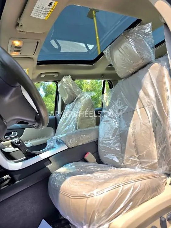 Ford Edge 2011 for Sale in Sharjah Image-10