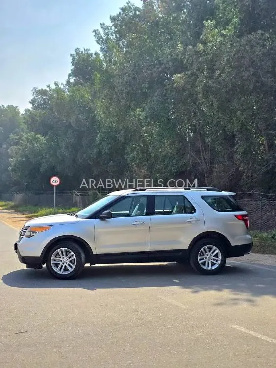 Ford Explorer 2014 for Sale in Sharjah Image-19