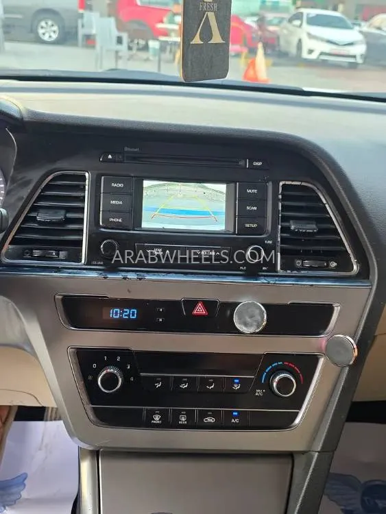 Hyundai Sonata 2015 for Sale in Sharjah Image-3