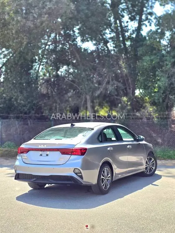 Kia Forte 2023 for Sale in Sharjah Image-3