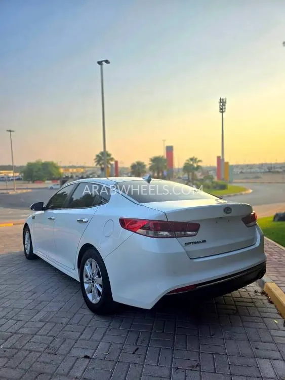 Kia Optima 2018 for Sale in Sharjah Image-7