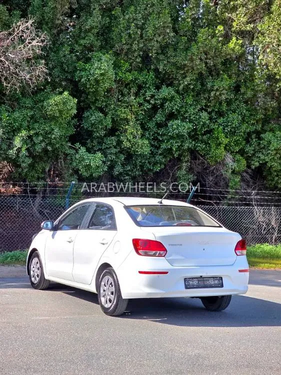 Kia Pegas 2023 for Sale in Sharjah Image-8