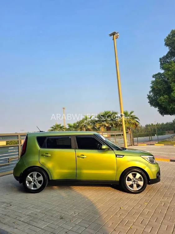 Kia Soul 2017 for Sale in Sharjah Image-18