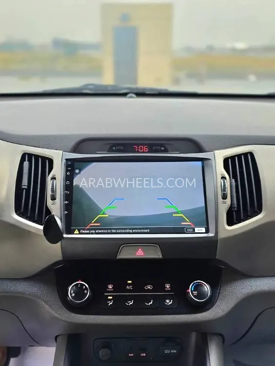 Kia Sportage 2015 for Sale in Sharjah Image-5