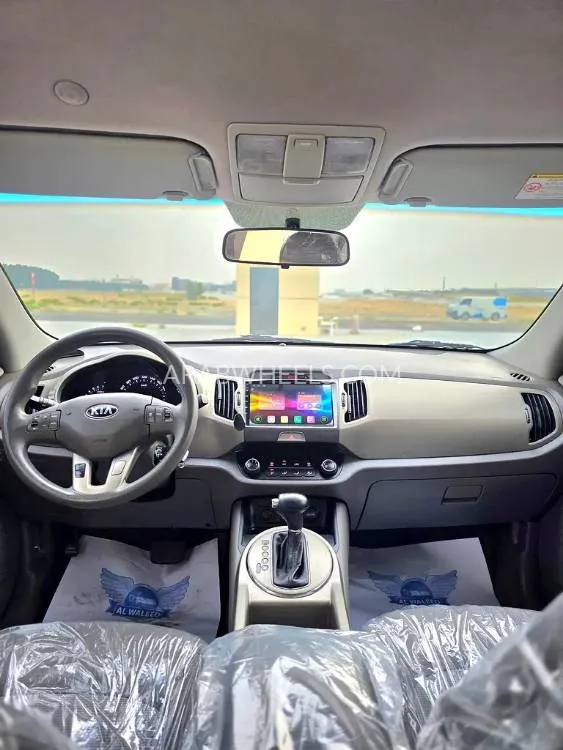 Kia Sportage 2015 for Sale in Sharjah Image-14