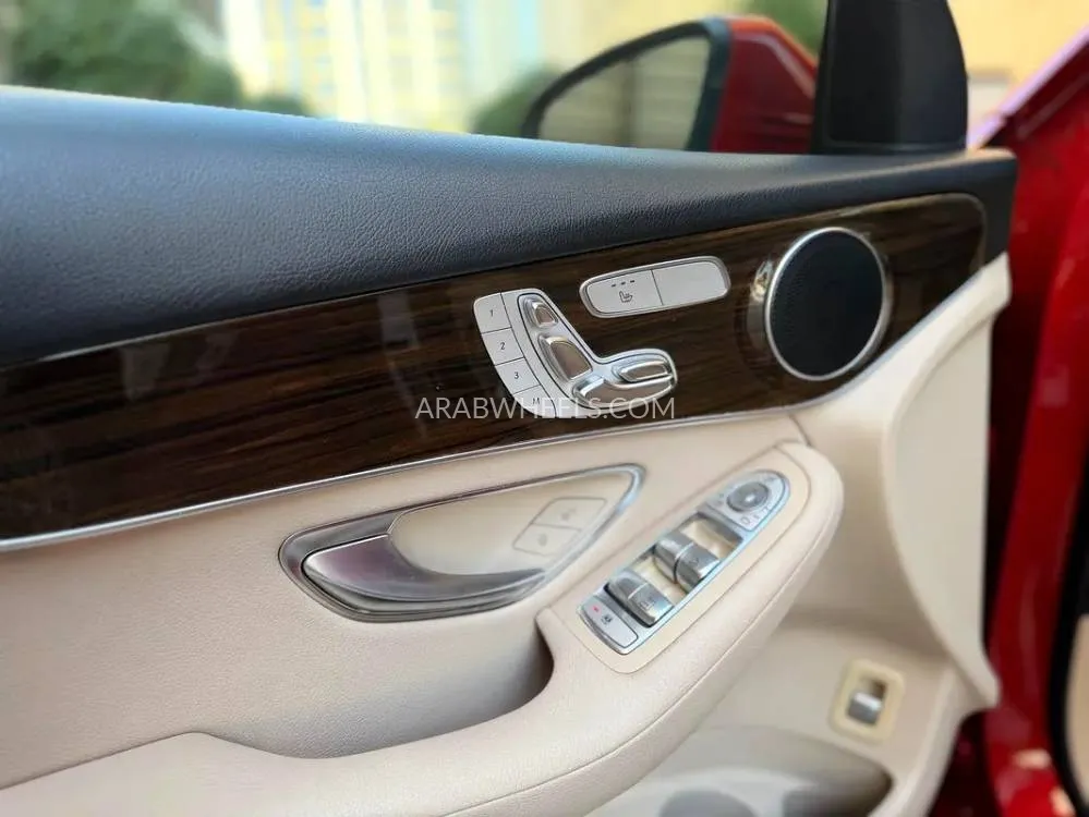 Mercedes Benz GLC Class 2019 for Sale in Dubai Image-2