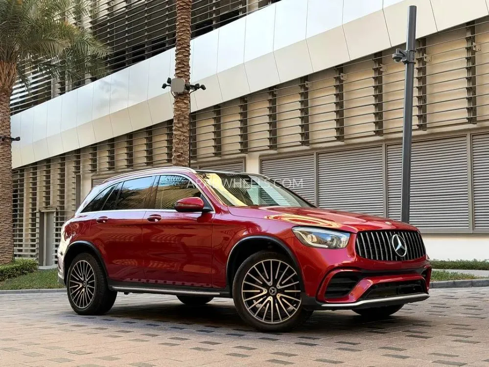 Mercedes Benz GLC Class 2019 for Sale in Dubai Image-10