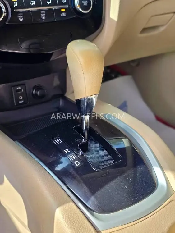 Nissan X-Trail 2017 for Sale in Sharjah Image-14
