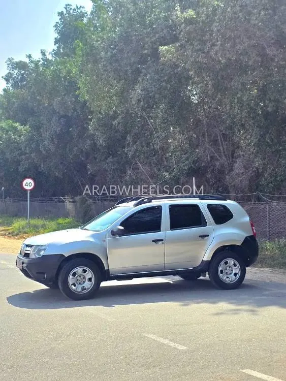 Renault Duster 2017 for Sale in Sharjah Image-16