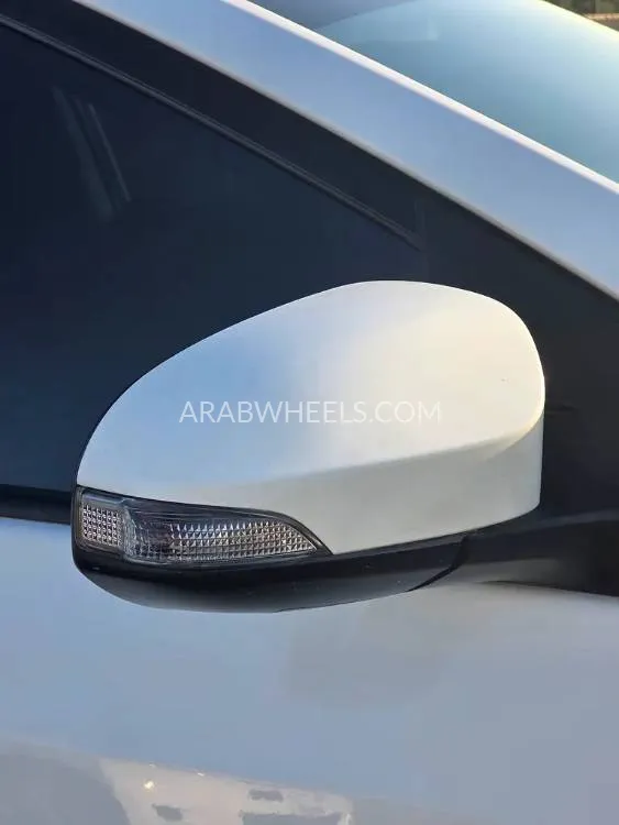 Toyota Corolla 2014 for Sale in Sharjah Image-4