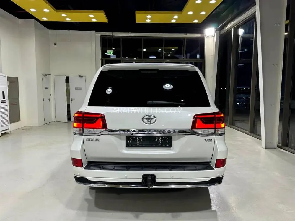 Toyota Land Cruiser 2018 for Sale in Abu Dhabi Image-10