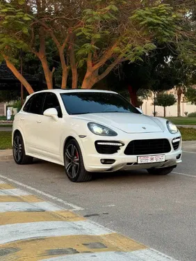 Porsche Cayenne GTS 2014