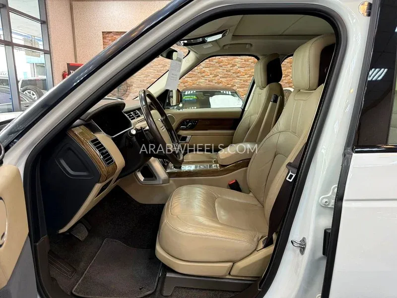 لاند روفر رينج روفر 2019 for Sale in دبي Image-6