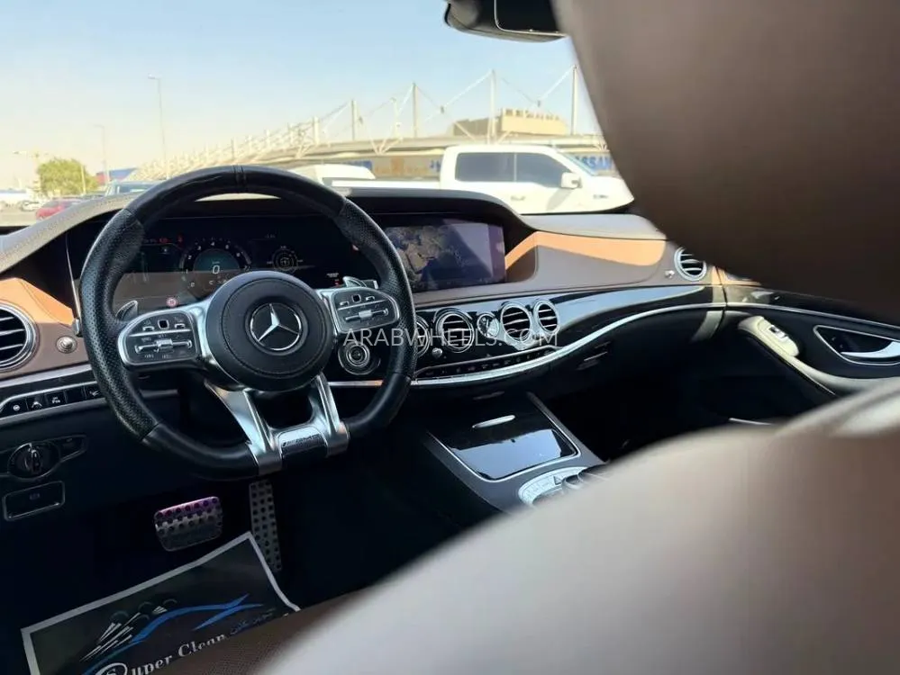 Mercedes Benz CLS Class 2018 for Sale in Dubai Image-3