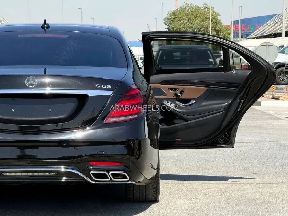 Mercedes Benz CLS Class 2018 for Sale in Dubai Image-12