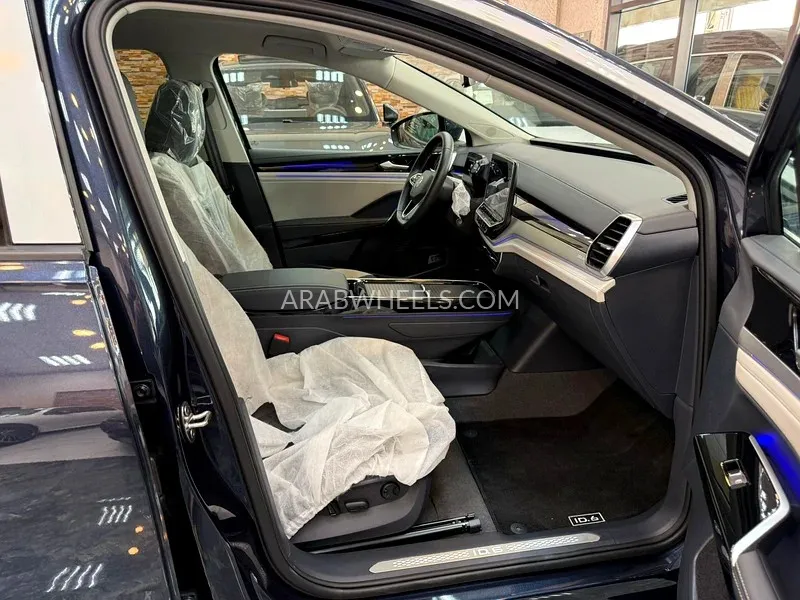 Volkswagen ID.6 2022 for Sale in Dubai Image-5